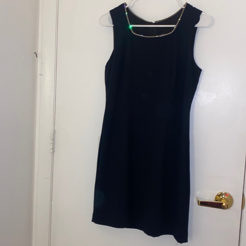 CEC BLACK KNEE LENGTH DRESS